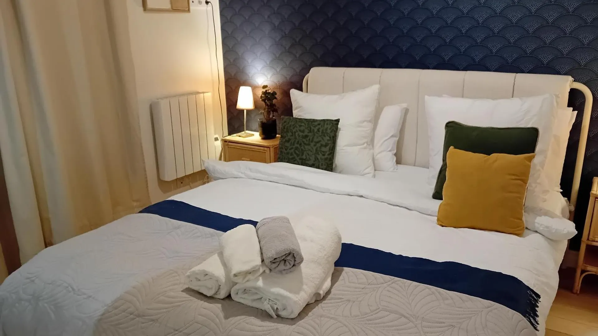 Center Paris 6Eme ,Gare Montparnasse 1 Minute,5 Minute Eiffel Tour And Louvre Meusm Apartment